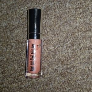 BUXOM lip polish
